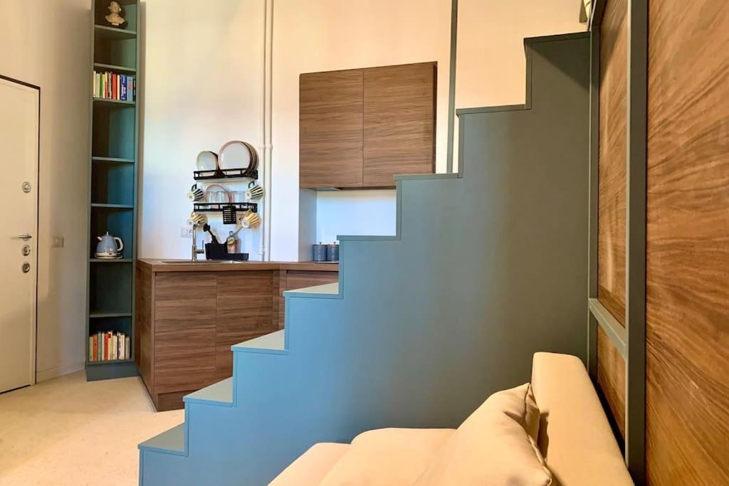 Lovely Studio Flat In Bocconi Милано Екстериор снимка